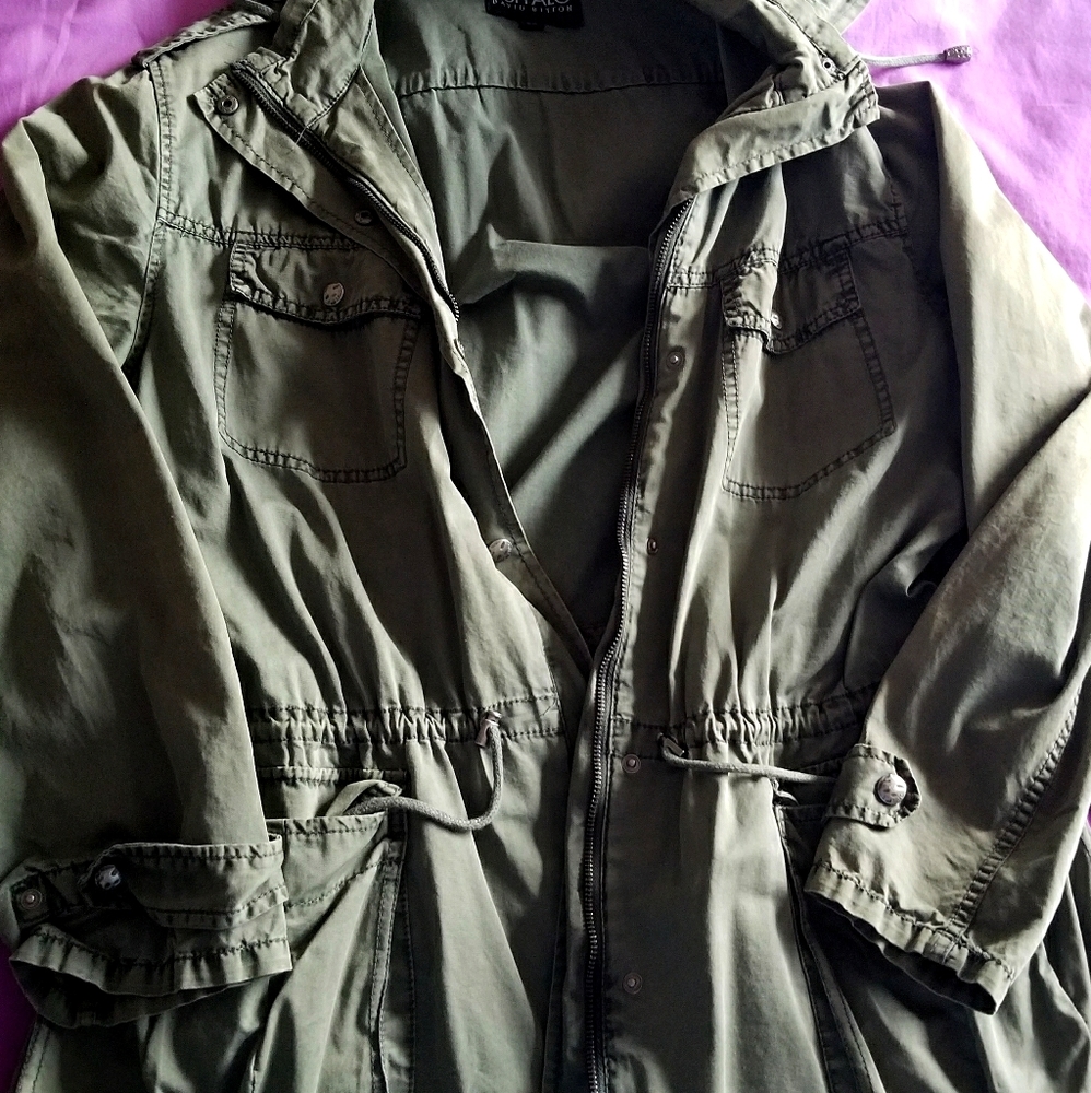 Jacket - Picture 2 of 2